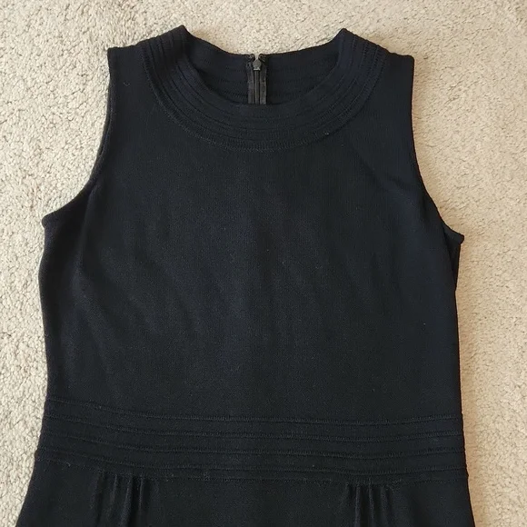 St. John black knit sleeveless dress 2 - Picture 2 of 10